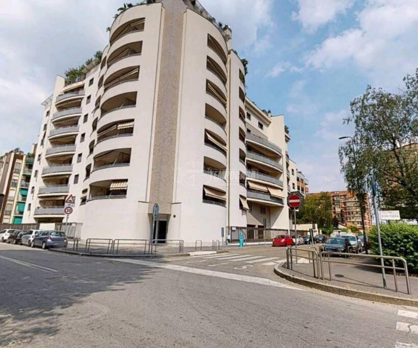 Flo House, Universita Bicocca Appartement *
